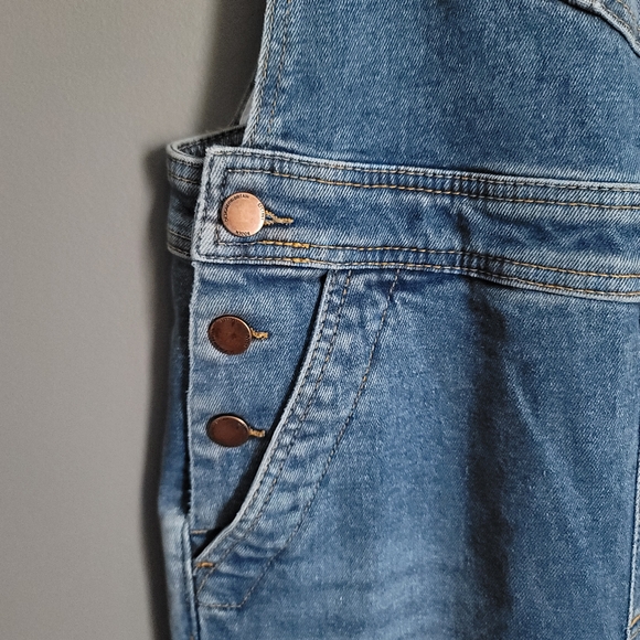 Boden Denim Overall Jeans. Size 4 - Picture 4 of 12